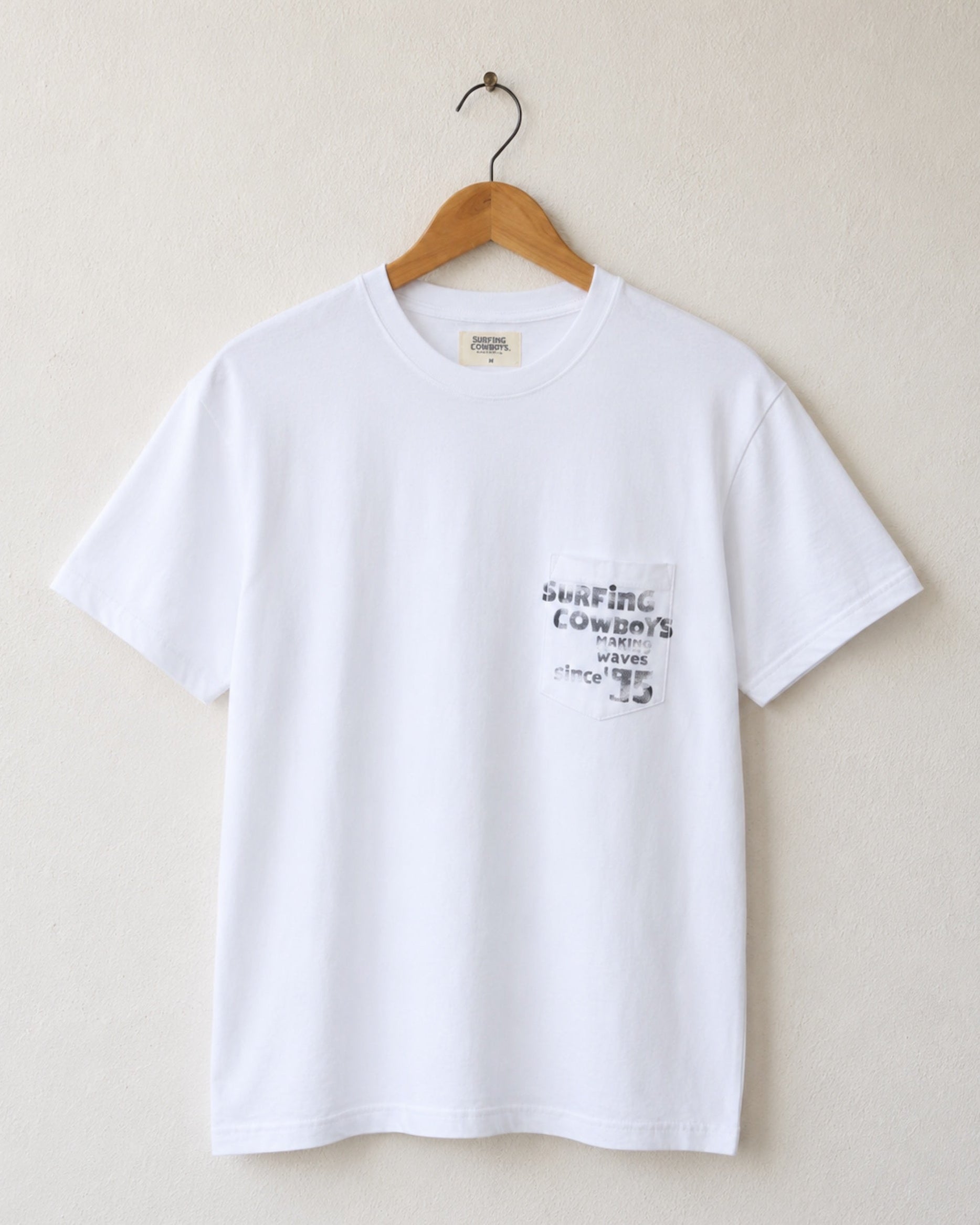 Making Waves T-Shirt Cloud White – Surfing Cowboys