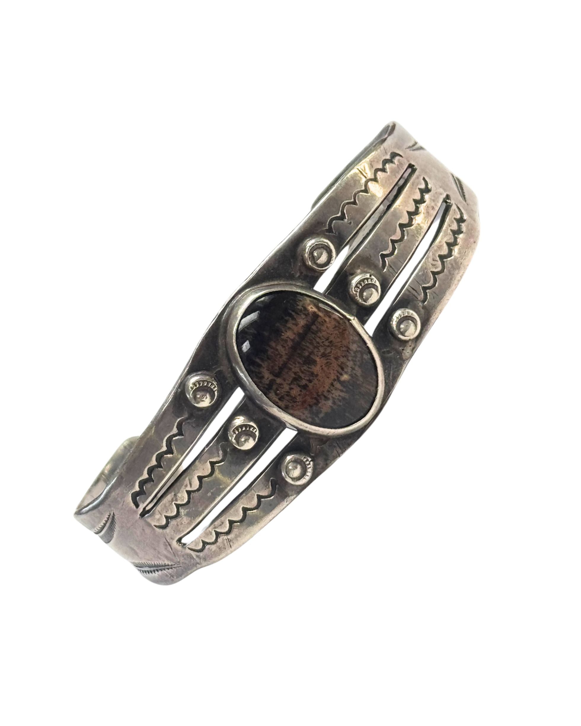 Vintage Navajo Sterling Silver Cuff Bracelet with Petrified Wood Jasper 1940s–1950s 1