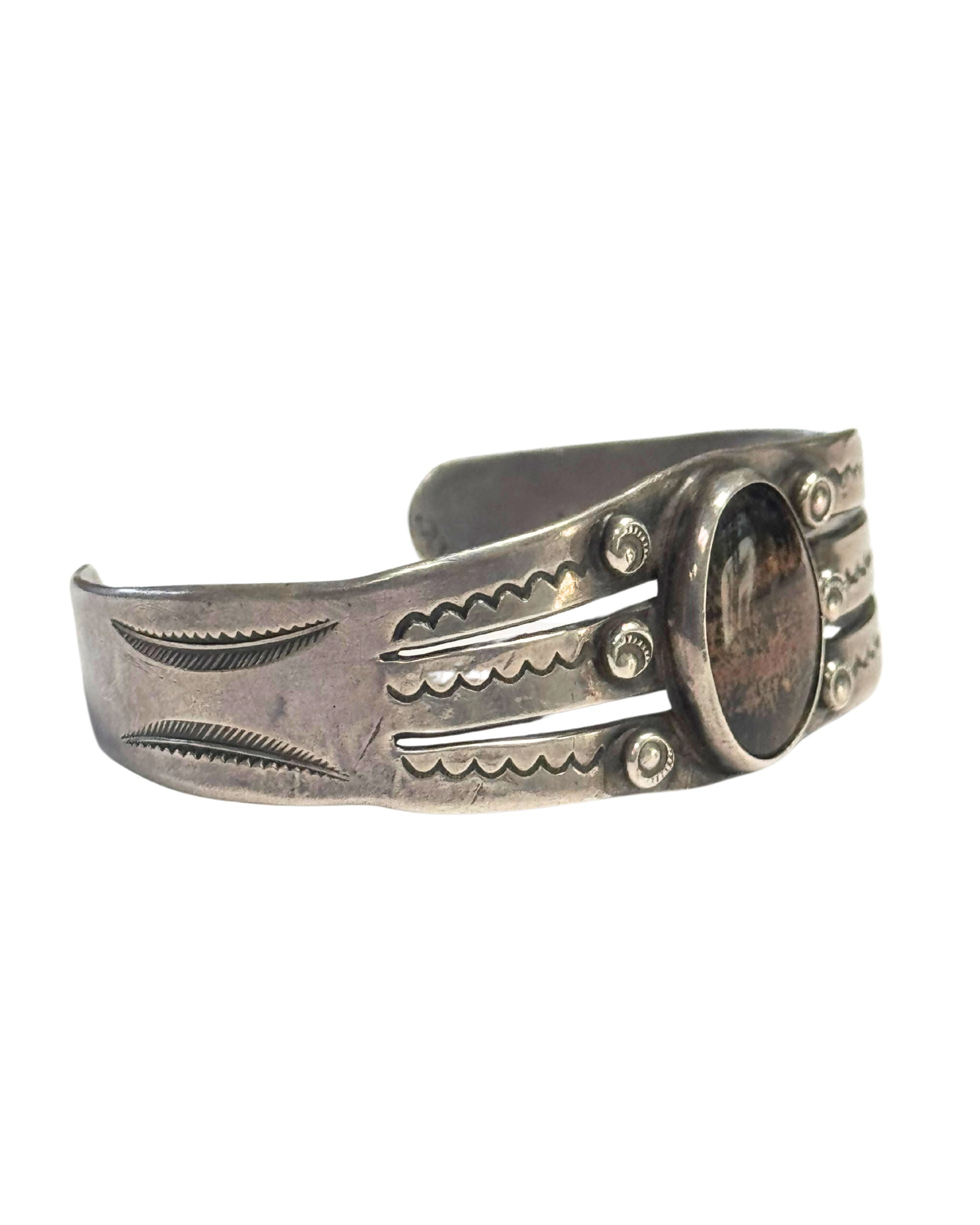 Vintage Navajo Sterling Silver Cuff Bracelet with Petrified Wood Jasper 1940s–1950s 2