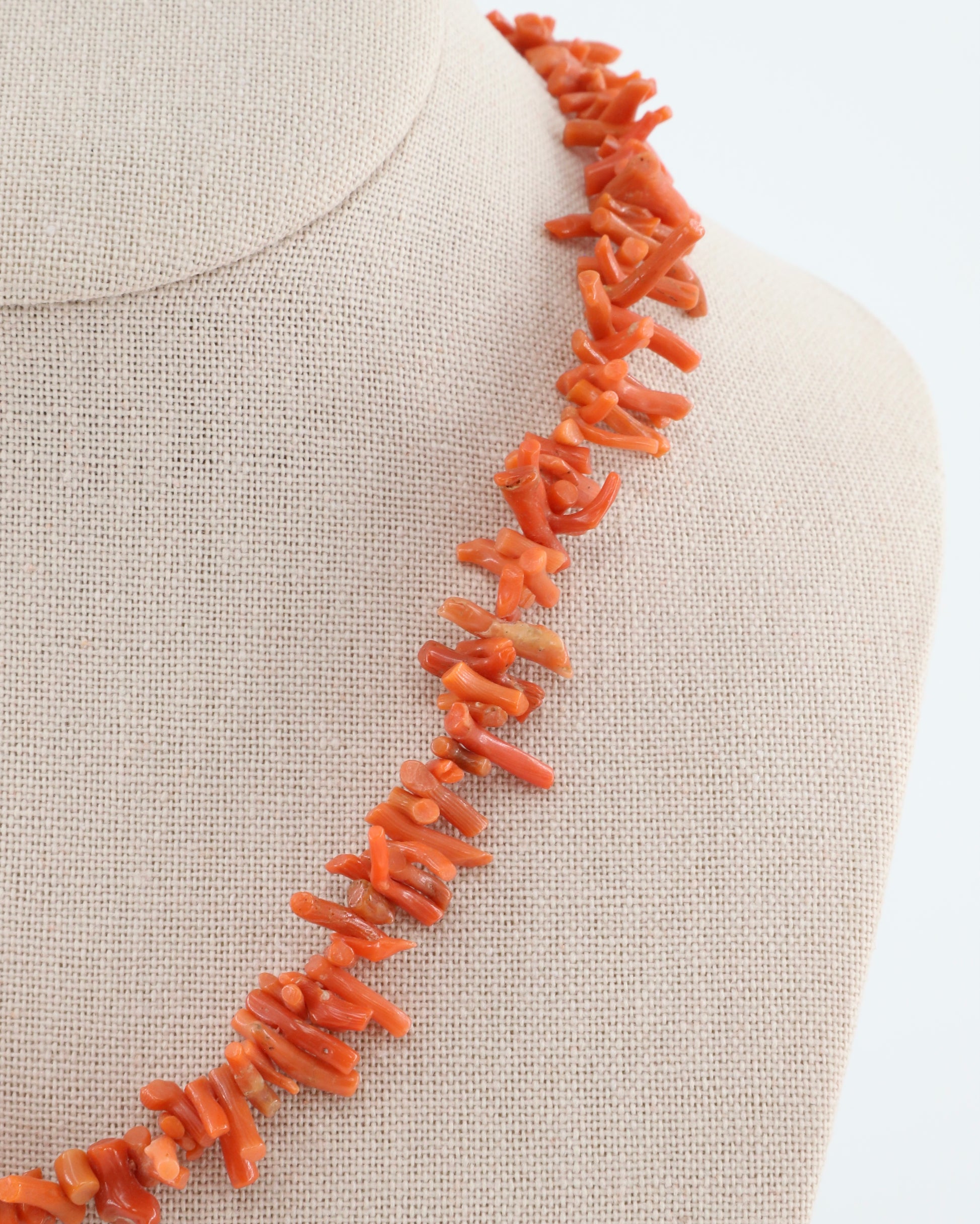 1940s Red Branch Coral Necklace (18 inches)