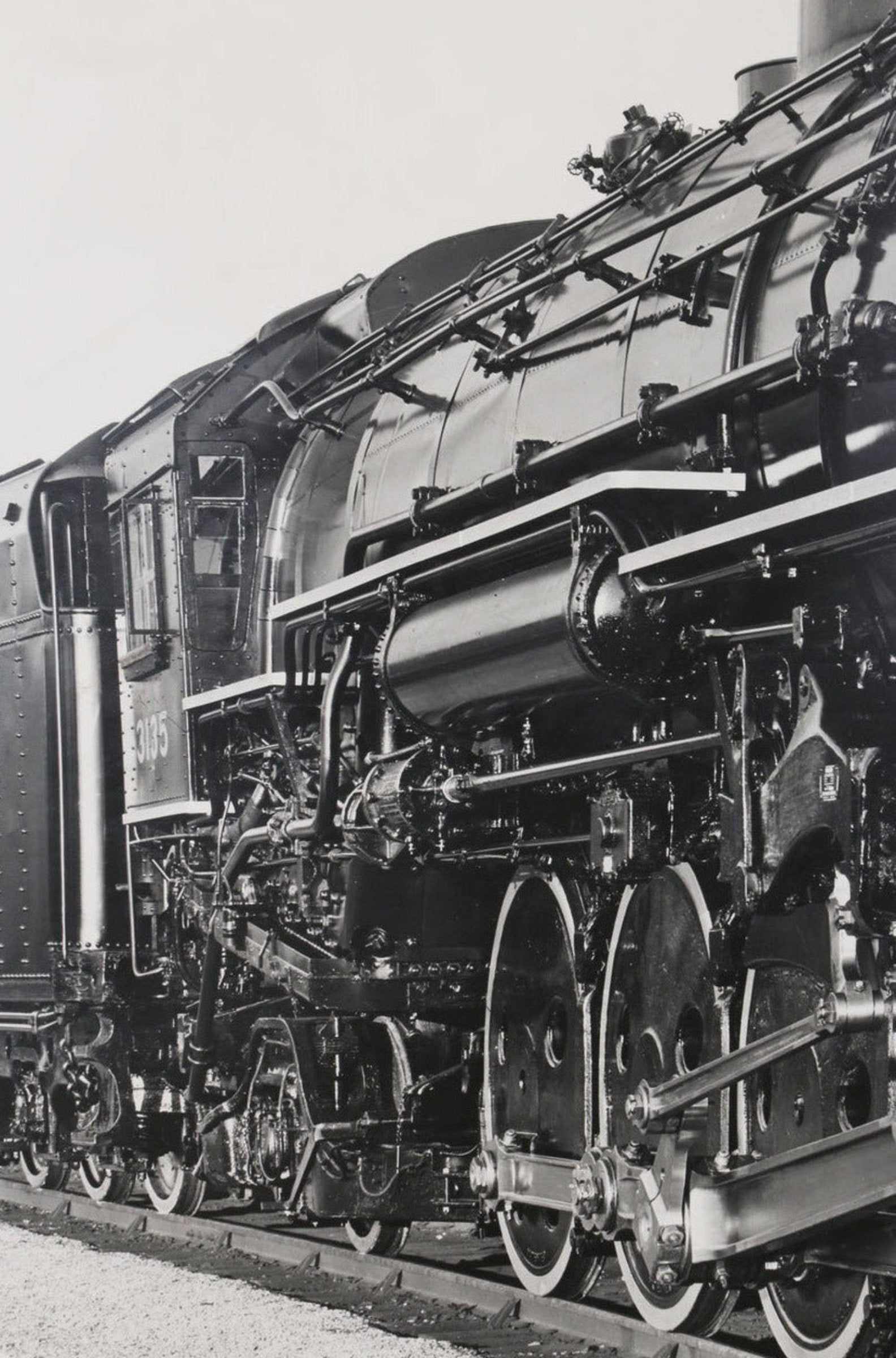 The middle view of the 1940s New York Central Locomotive Train #3135 Photograph.