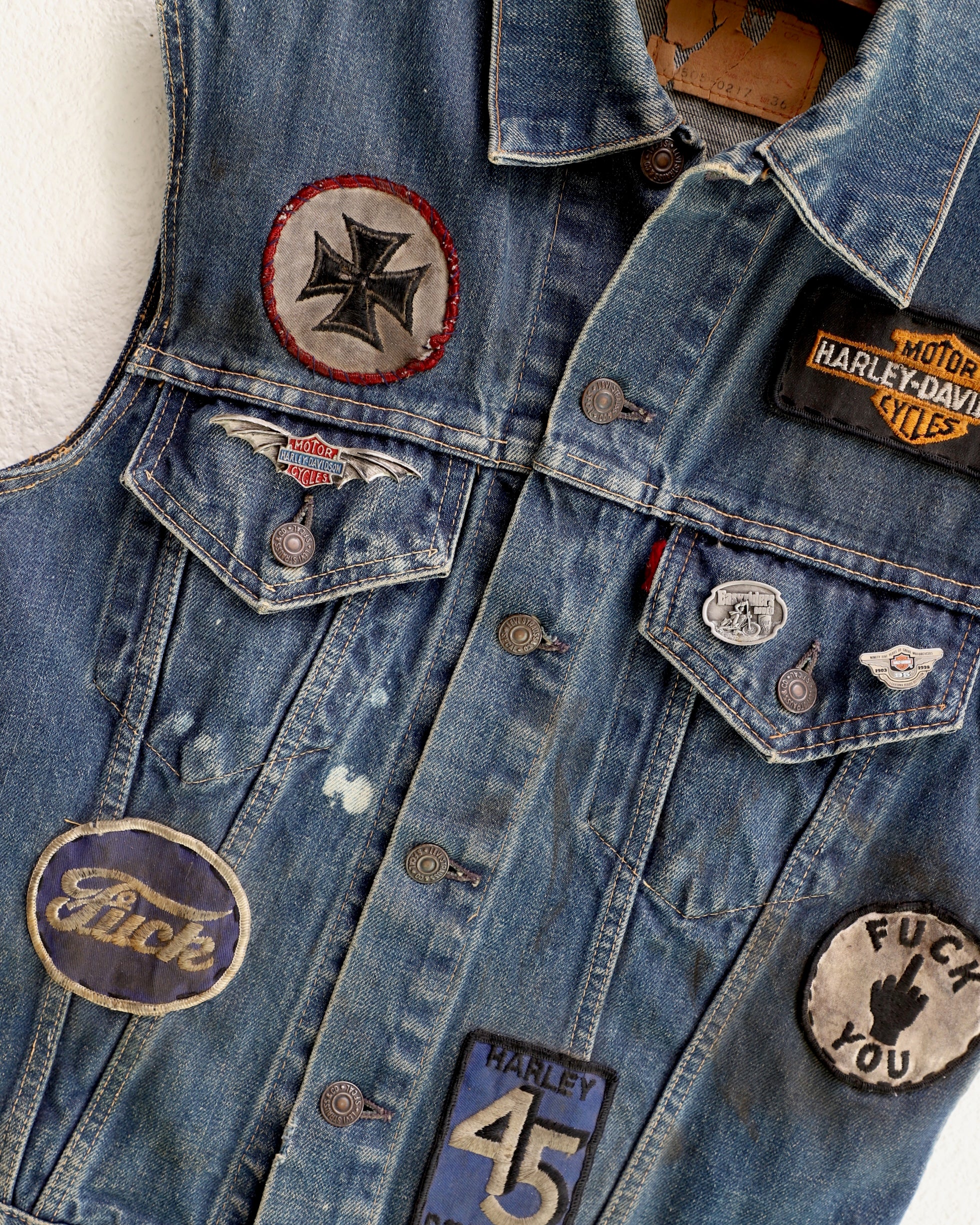 Online Vintage Levi's Custom Harley-Davidson Patches Denim Jacket Vest Cut Off