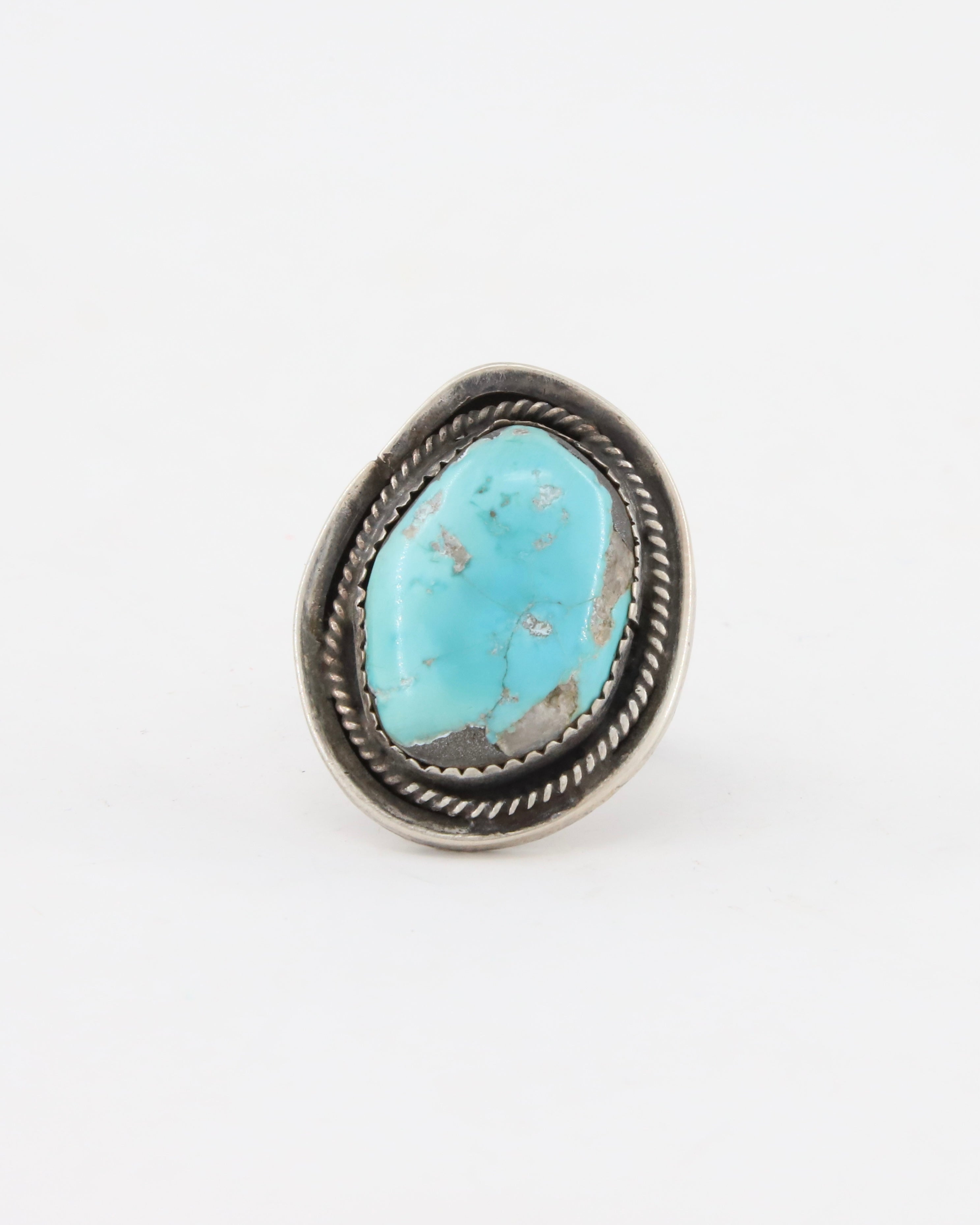 Oval Turquoise + Sterling Silver Vintage Ring