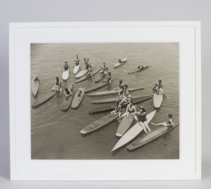 The full view of the Archival Surf Photo Pier Posse Santa Monica Surf Paddleboard in the White Wood Frame. 