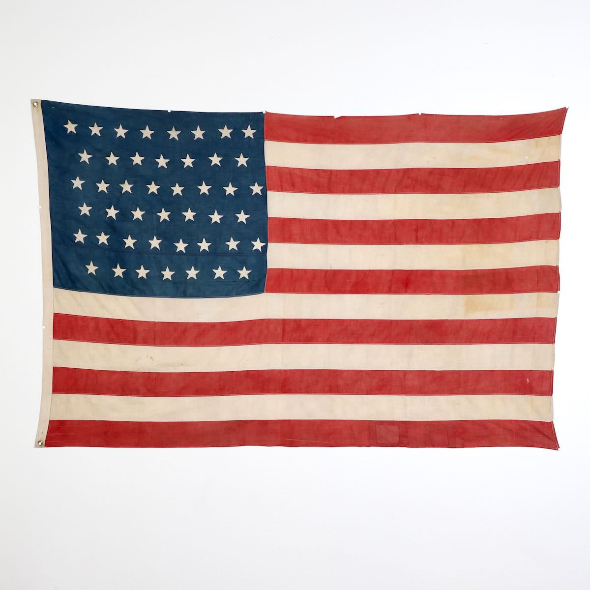 The full view of the 45 Star American Flag from the Spanish American War, Era 1896-1906.