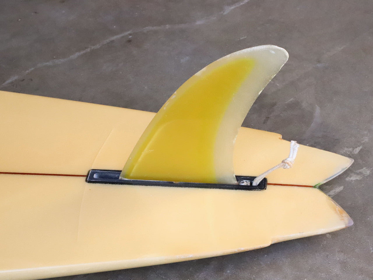 David Nuuwiha Surfboard 1970s Vintage Yellow and Green with Red Accent Close Up of Fin and Bottom