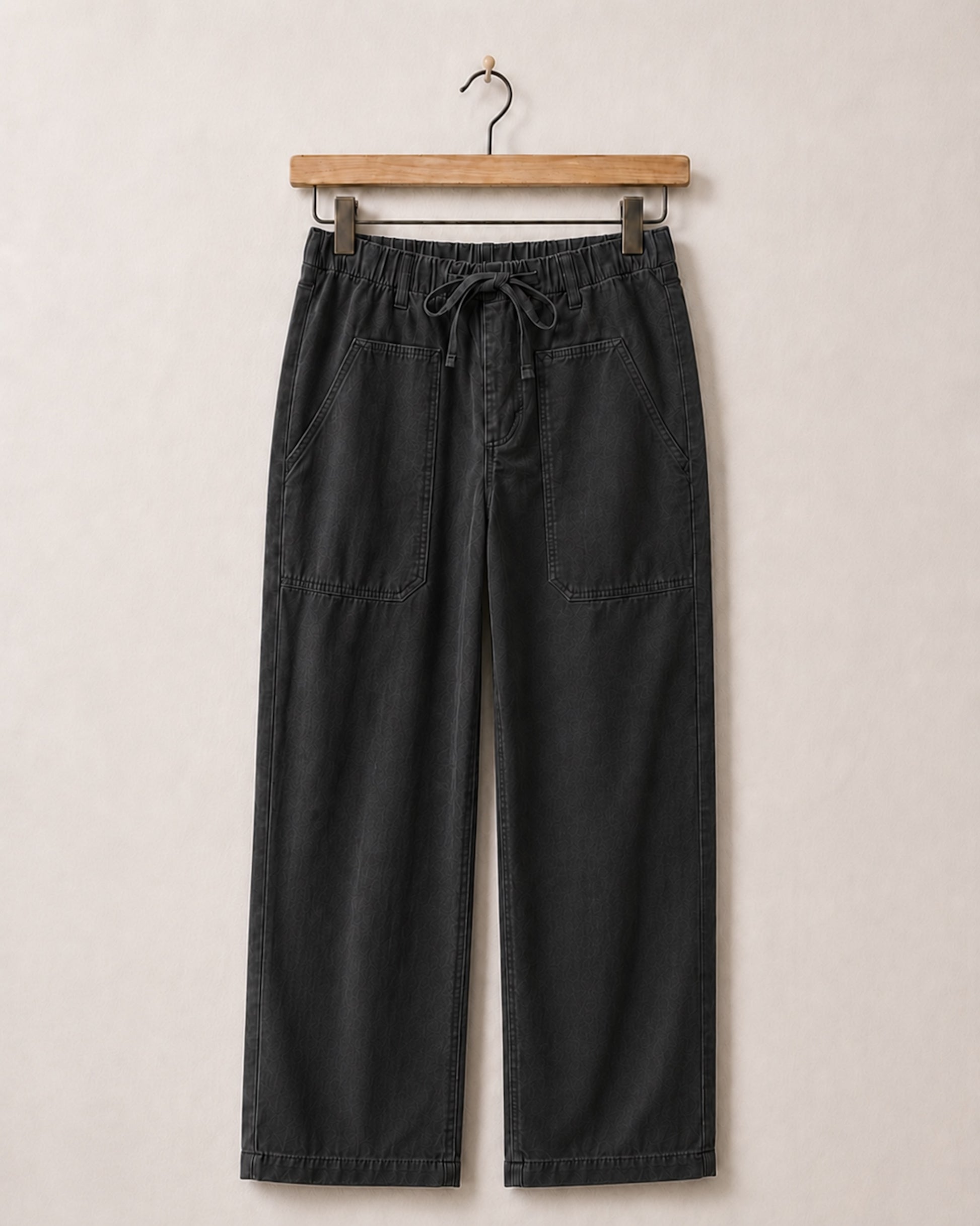 Easy Pants Cotton Canvas – Washed Black Front view.