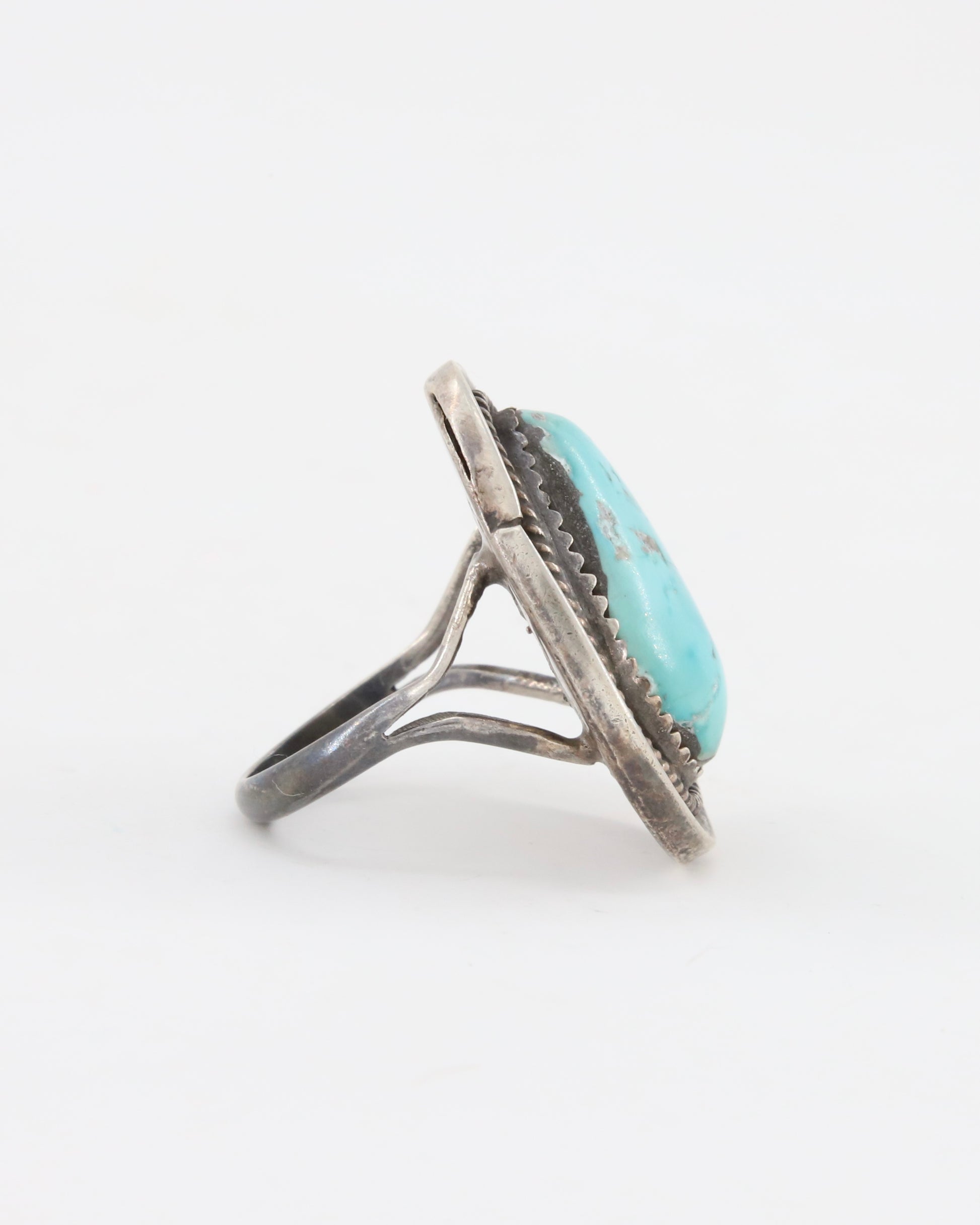 Oval Turquoise + Sterling Silver Vintage Ring