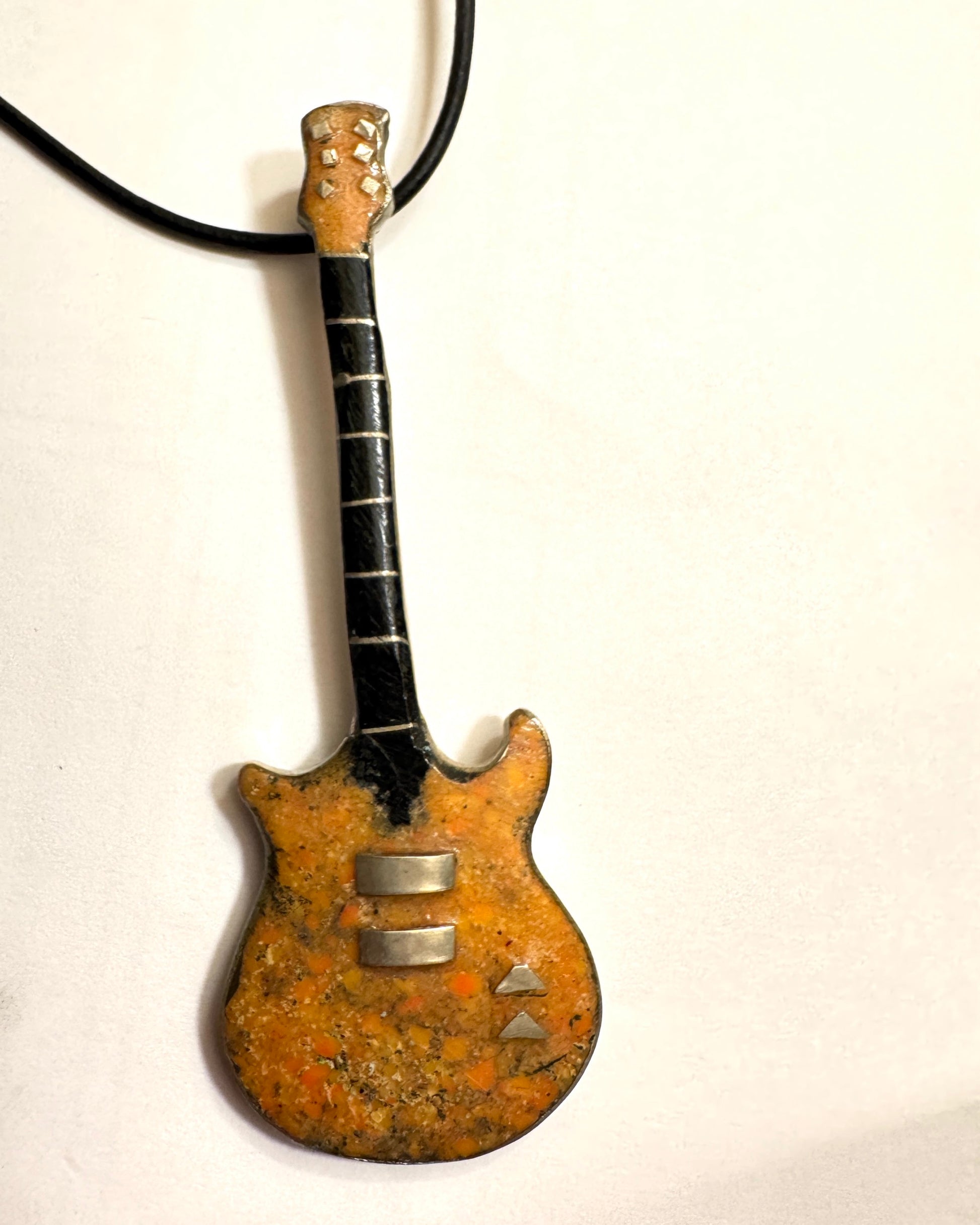 Joseph Bailon Guitar Pendant Sterling Silver, Onyx & Coral – Kewa Pueblo