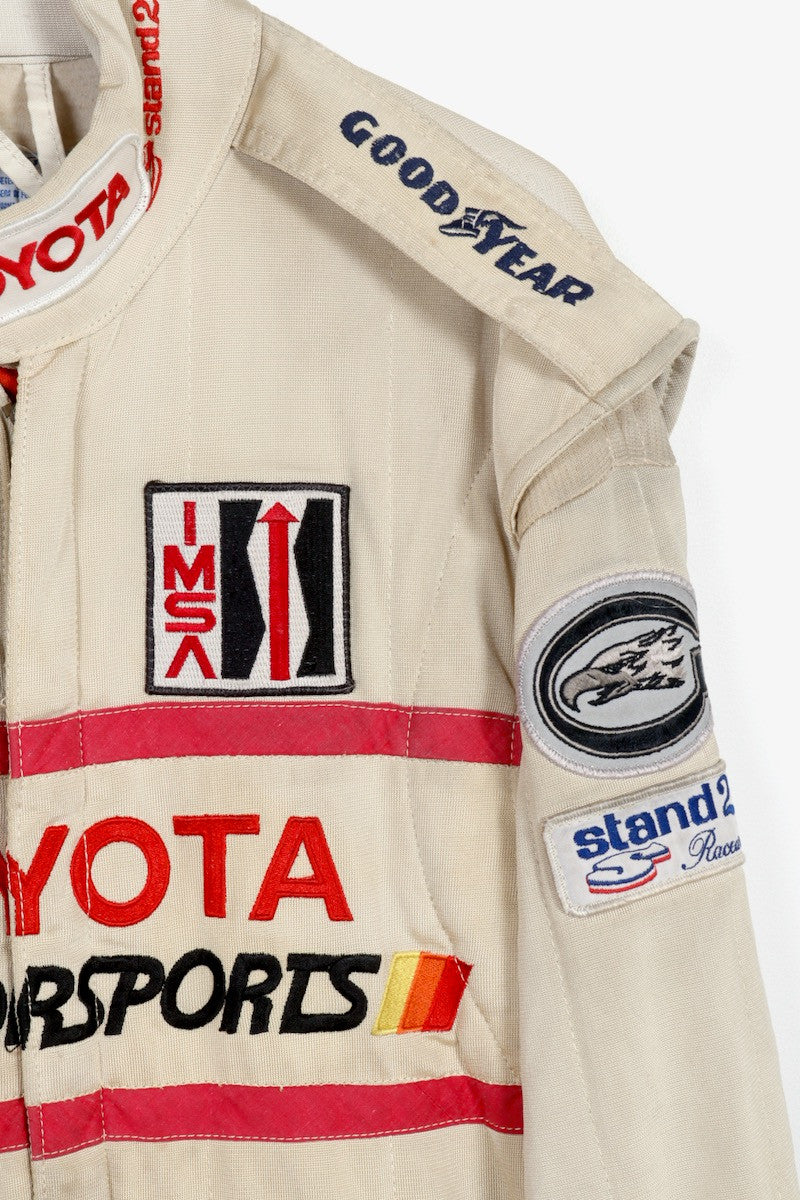 The upclose right view of the Juan Manuel Fangio II Auto Racing Suit.
