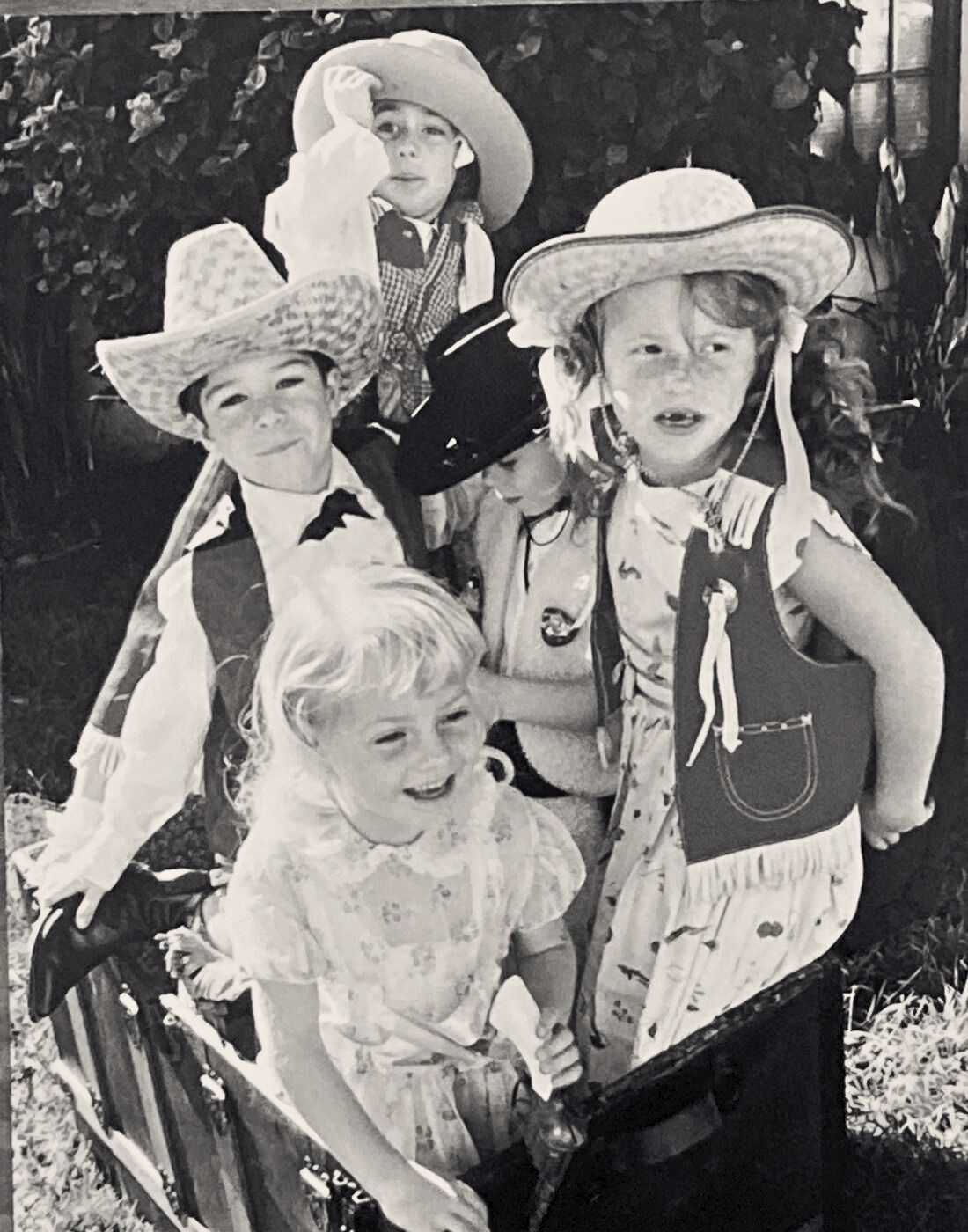 Black & White Photo Of 5 Kids In Western Clothing 