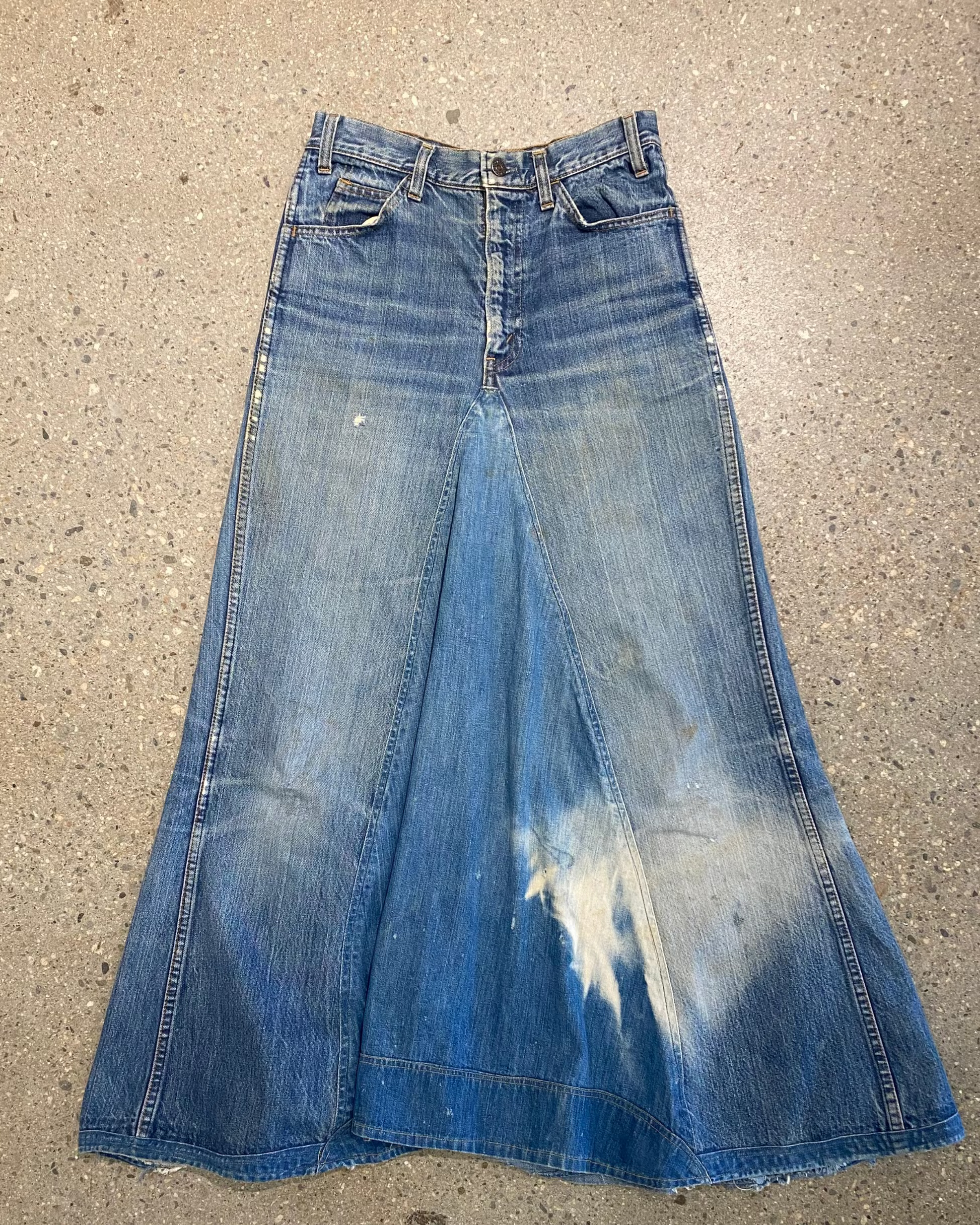 Vintage 1970s Levi’s Orange Tab custom denim maxi skirt with center denim insert, full-length silhouette, fading, and natural wear.