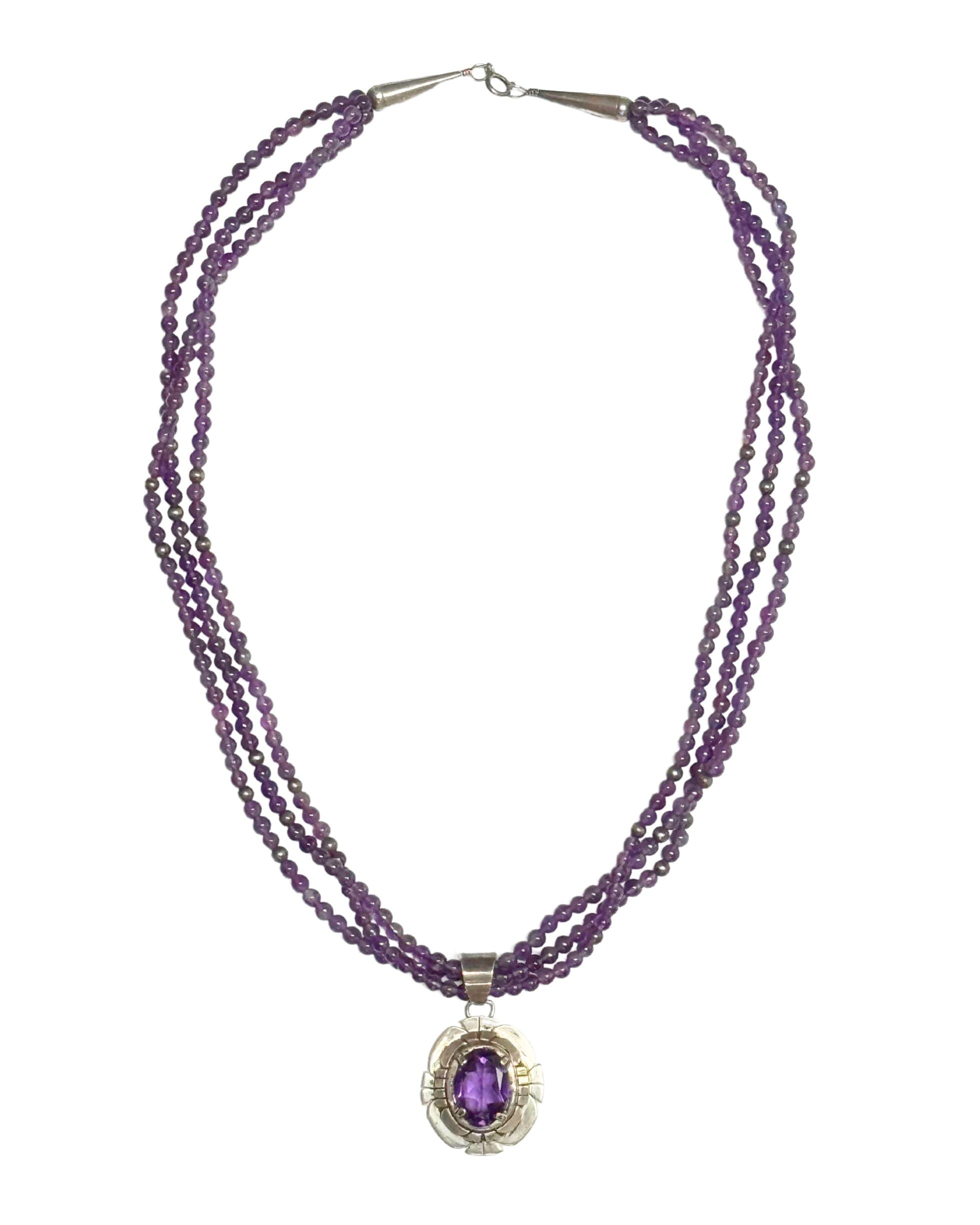 Russell Sam Navajo Sterling Silver and Amethyst Beaded Necklace 22 in, Late 20th Century. 