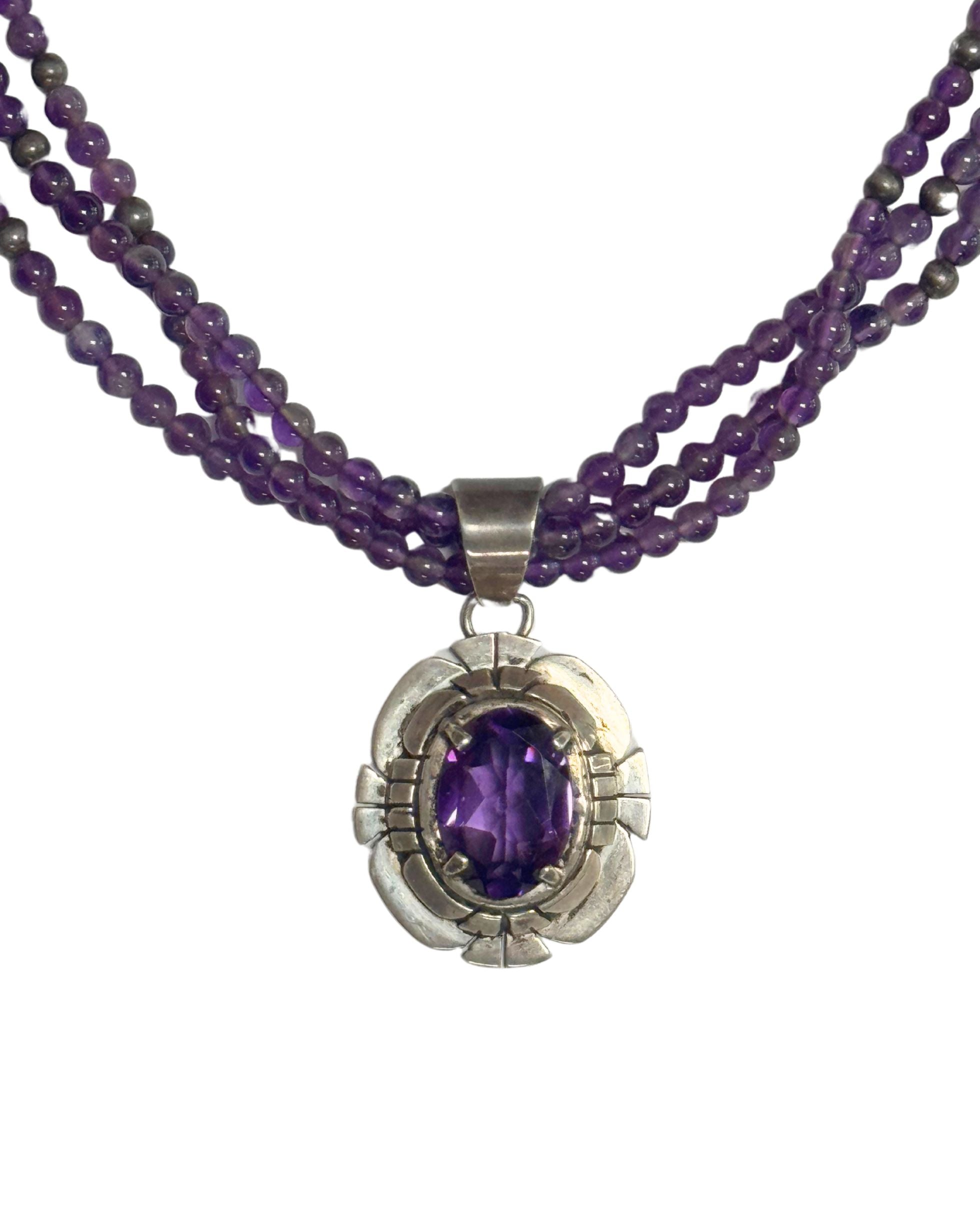 Russell Sam Navajo Sterling Silver and Amethyst Beaded Necklace 22 in, Late 20th Century