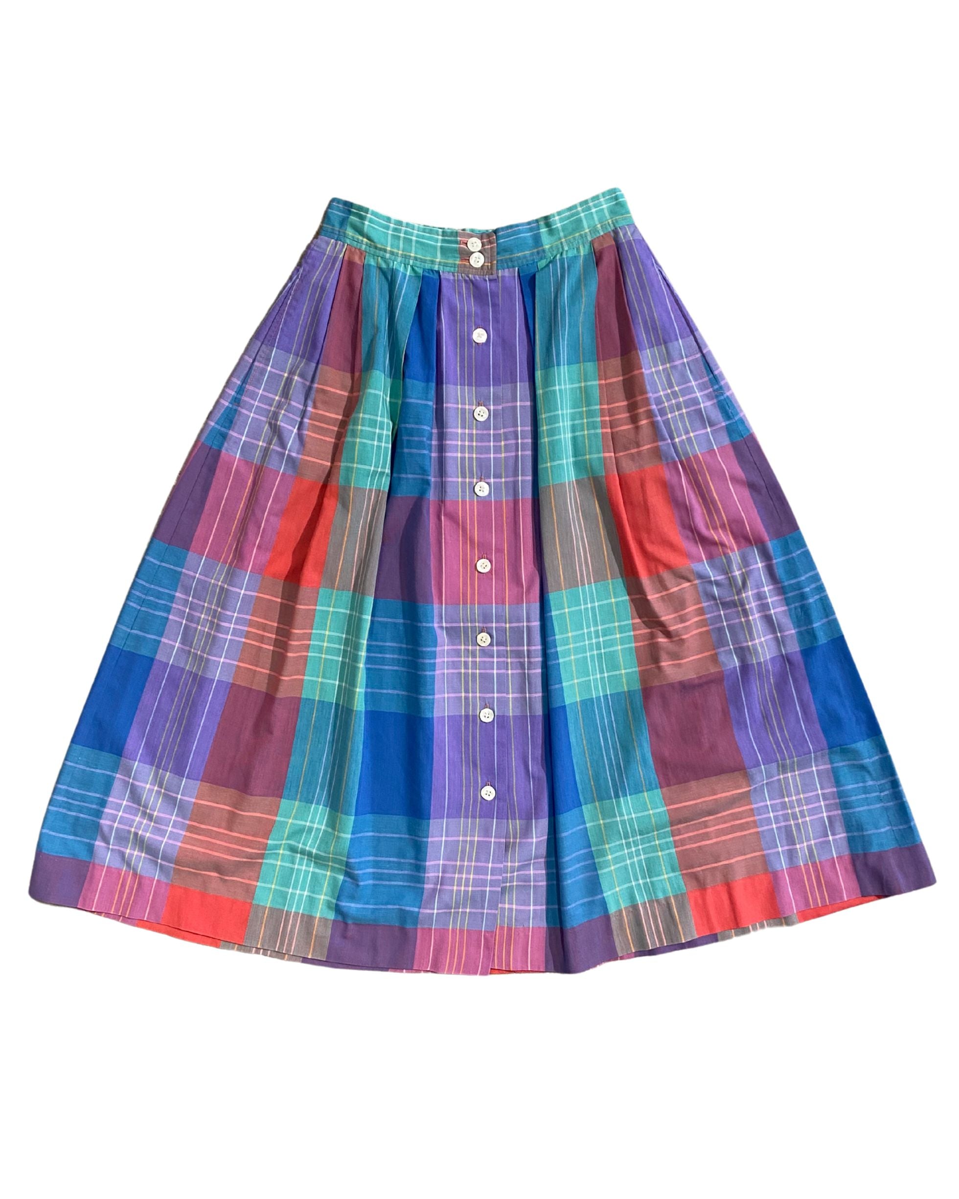 Vintage 1970s Saks Fifth Avenue Midi Skirt – Multicolor Cotton Plaid – Medium Front View with buttons.