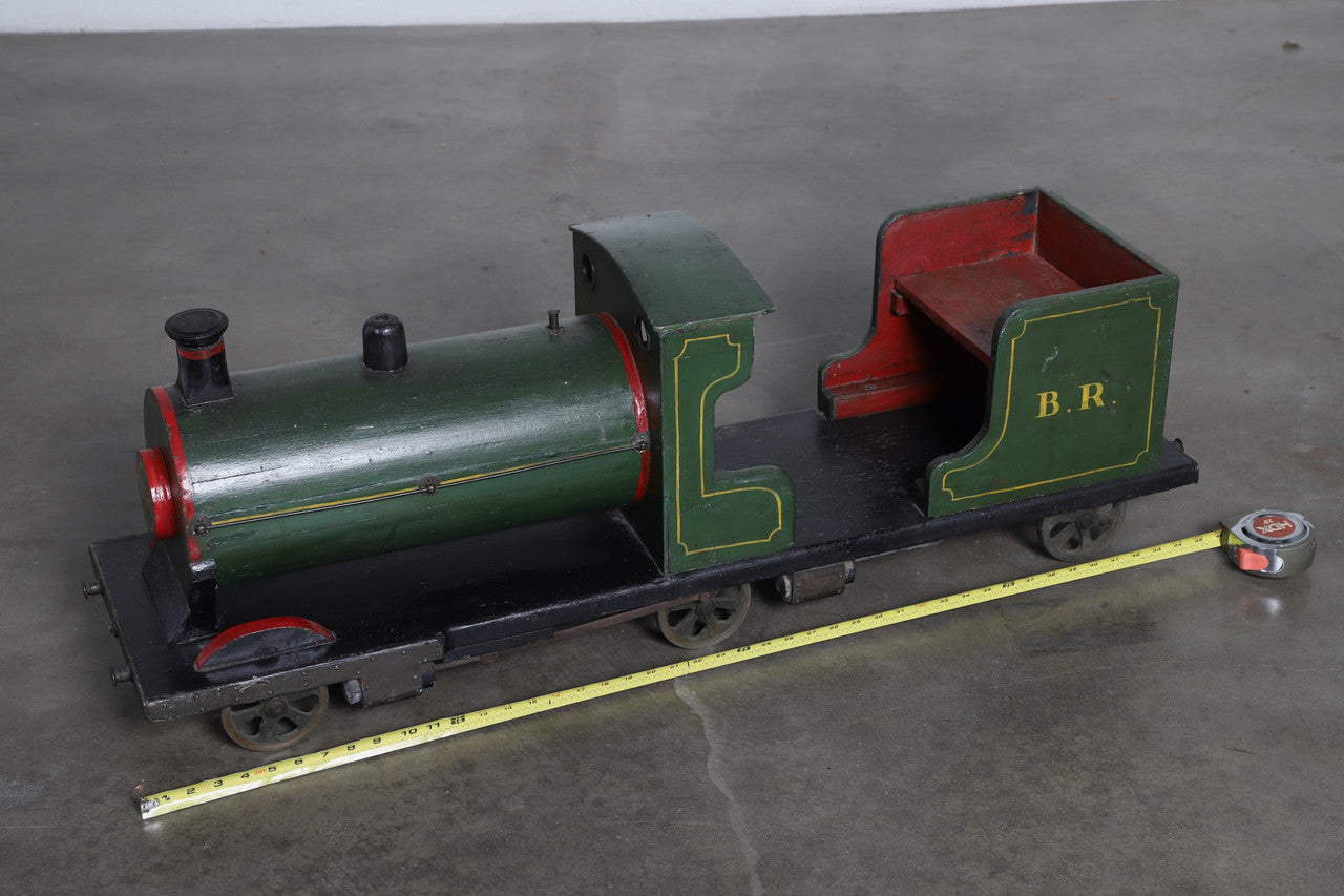 Scale Model Locomotive Train Engine 1940s 48"Lx10"W x17"H Side View With Measuring Tape